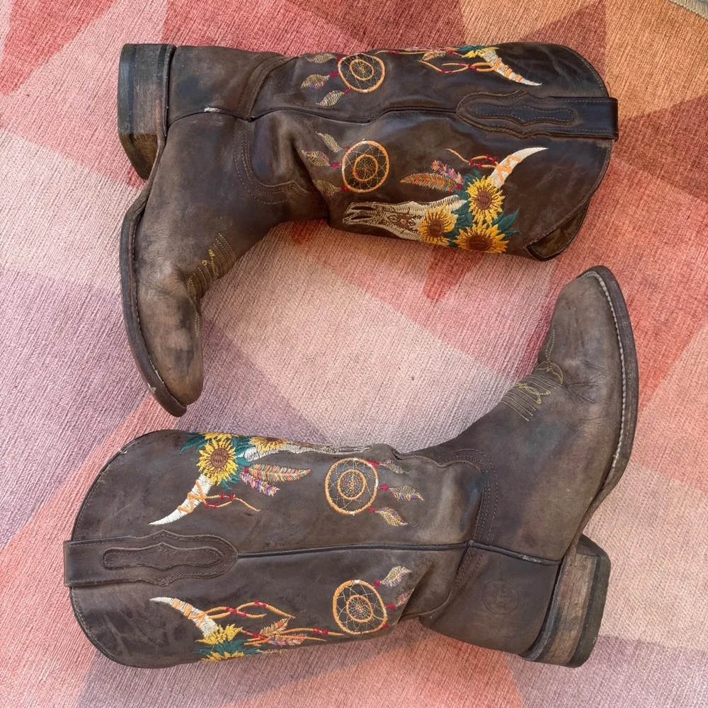 Reywelt Embroidered Western Floral Dreamcatcher Skull Cowboy Boots Brown Size 8 - Picture 3 of 9